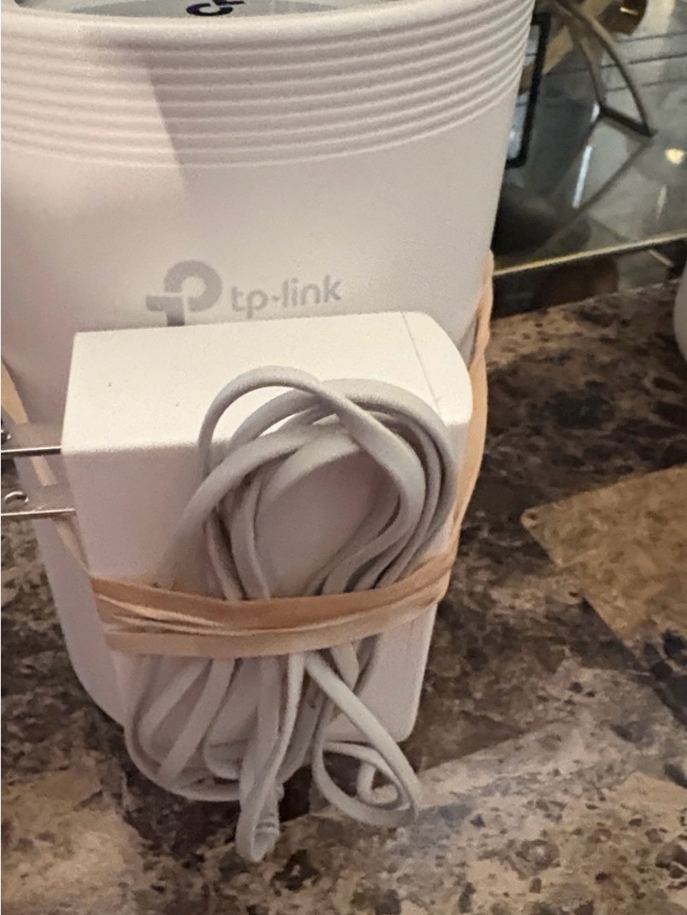 TP-Link White Cylindrical Deco Router Accent - Picture 2 of 5